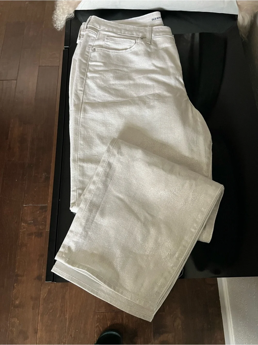 Old Navy Women's Metallic Silver Jeans Loose fit size 16